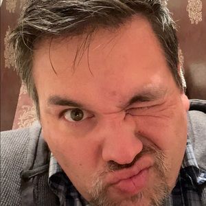 Meet your Posher, Thomas